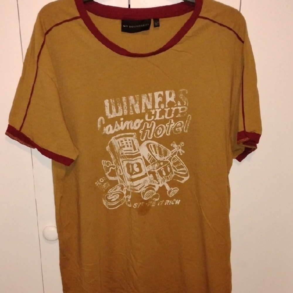 No Boundaries Mustard Short-Sleeve Graphic Tee with Red Trim